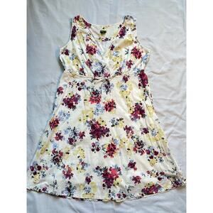 Eddie Bauer Sun Dress Floral Empire Embroidered V Neck Sleeveless size 12
